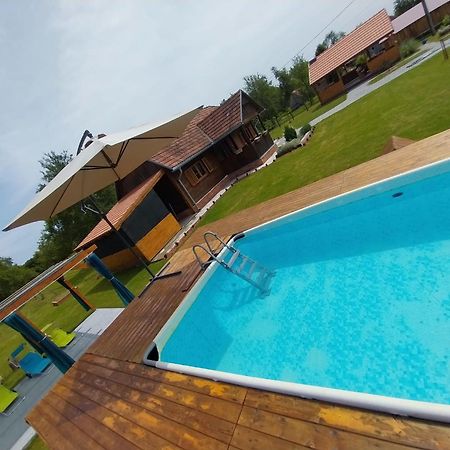 Kuca Za Odmor Jopi I Mare Villa Topusko Ngoại thất bức ảnh